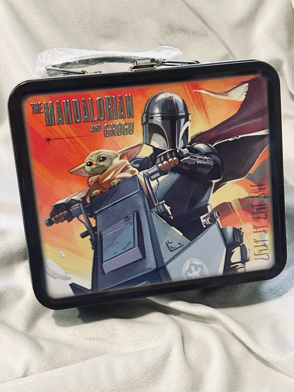 Star Wars the Mandalorian Grogu tin lunch box limited edition bath & body works
